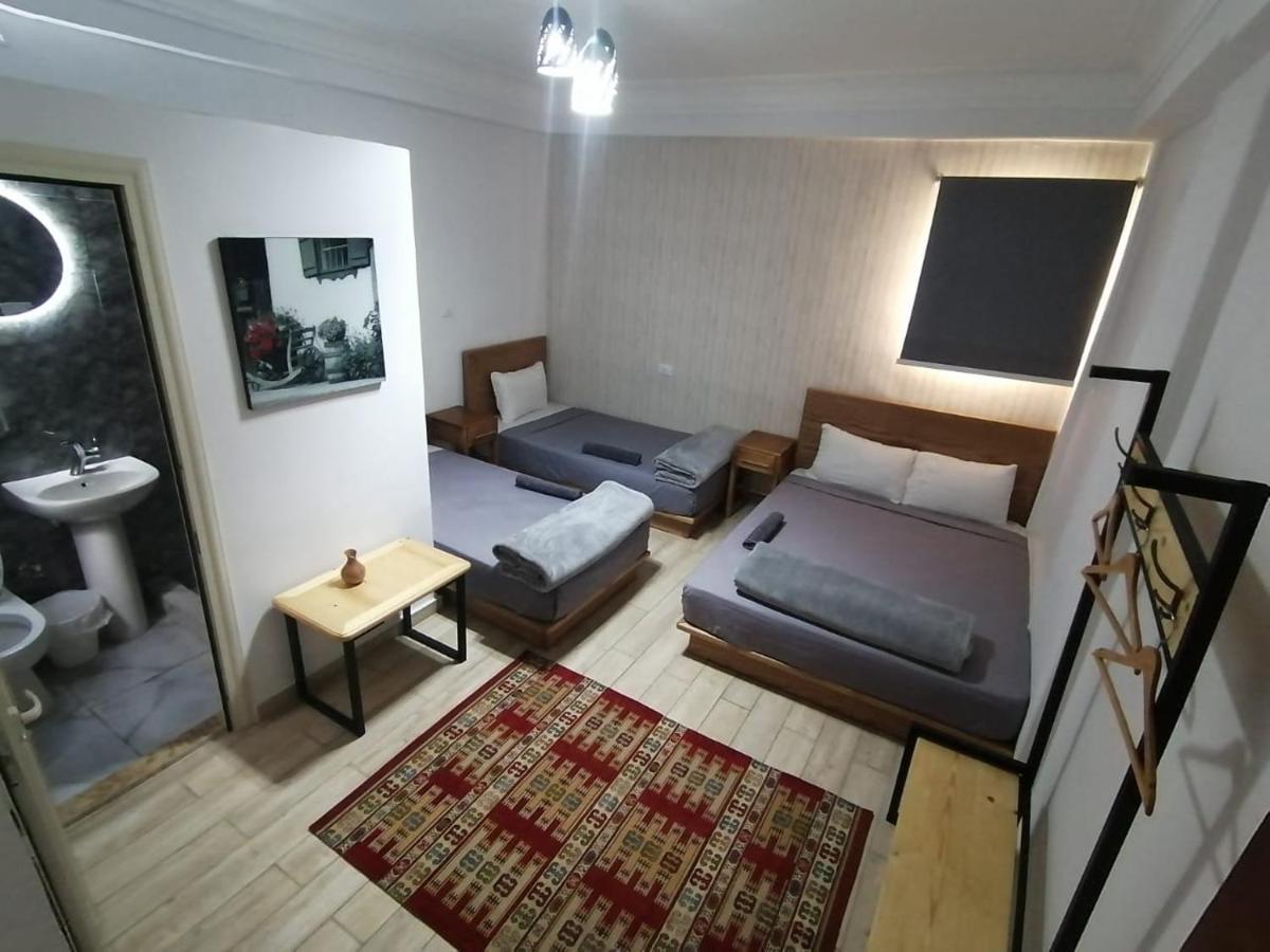 Champollion Hostel Caïro Buitenkant foto
